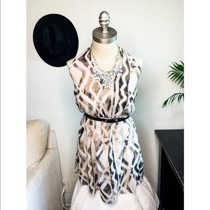 Pattered white dress